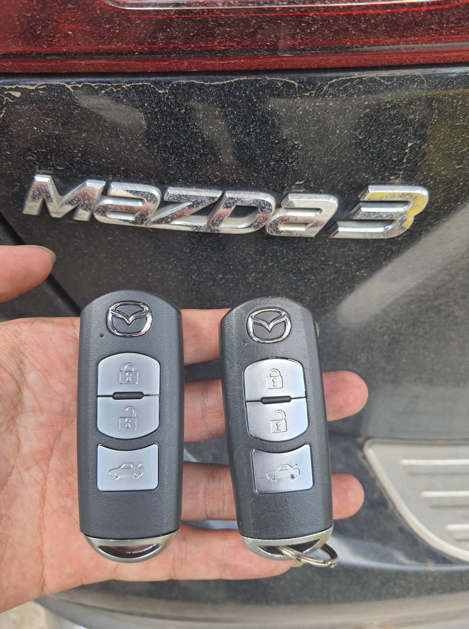 Chìa Khóa Thông Minh Mazda 3