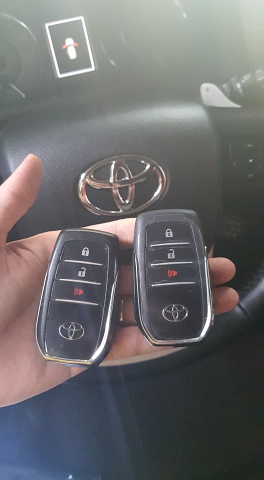 Chìa Khóa Thông Minh Toyota innova