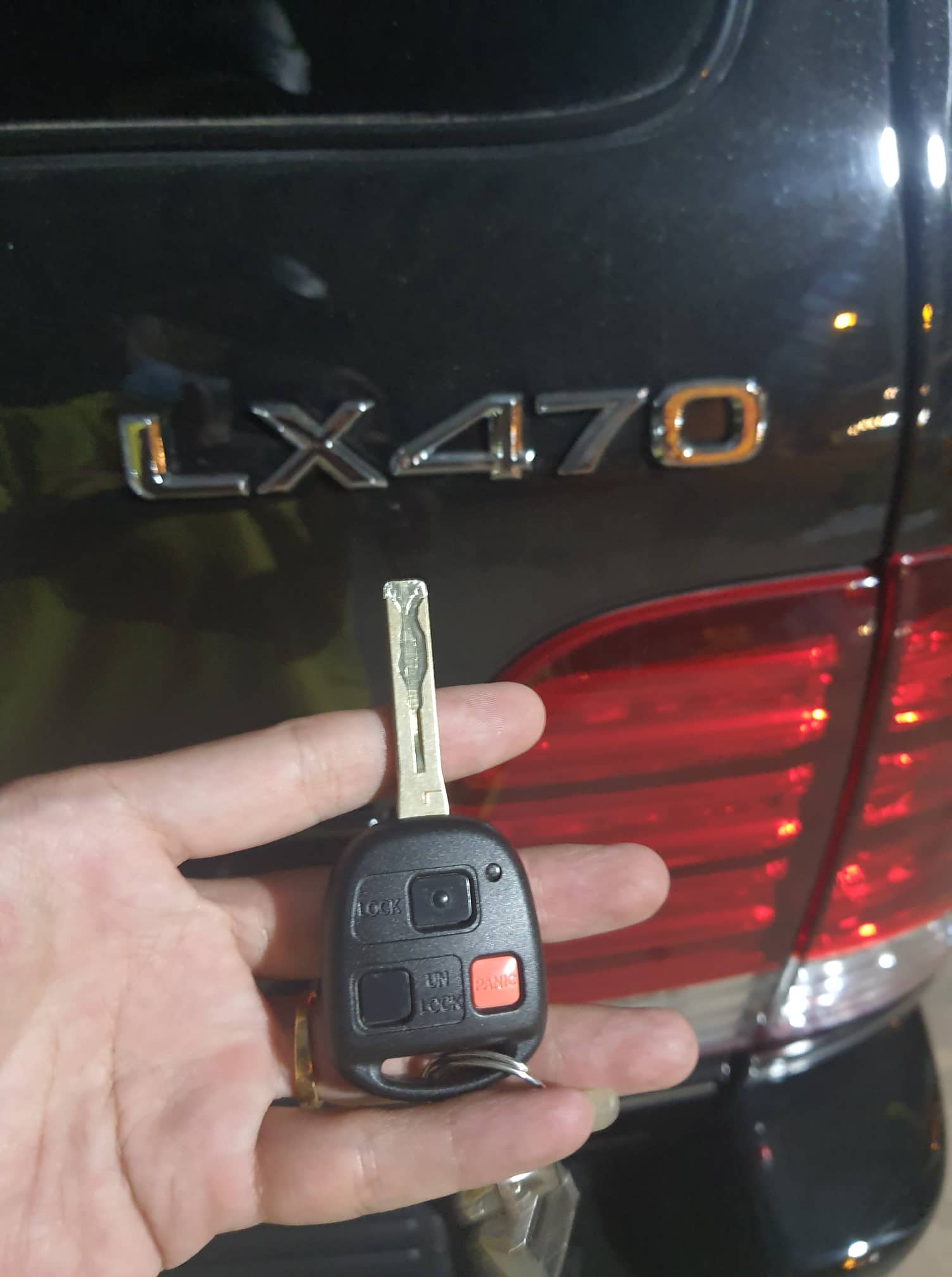 Chìa Khóa Remote Điều khiển Xe Lexus  LX 470