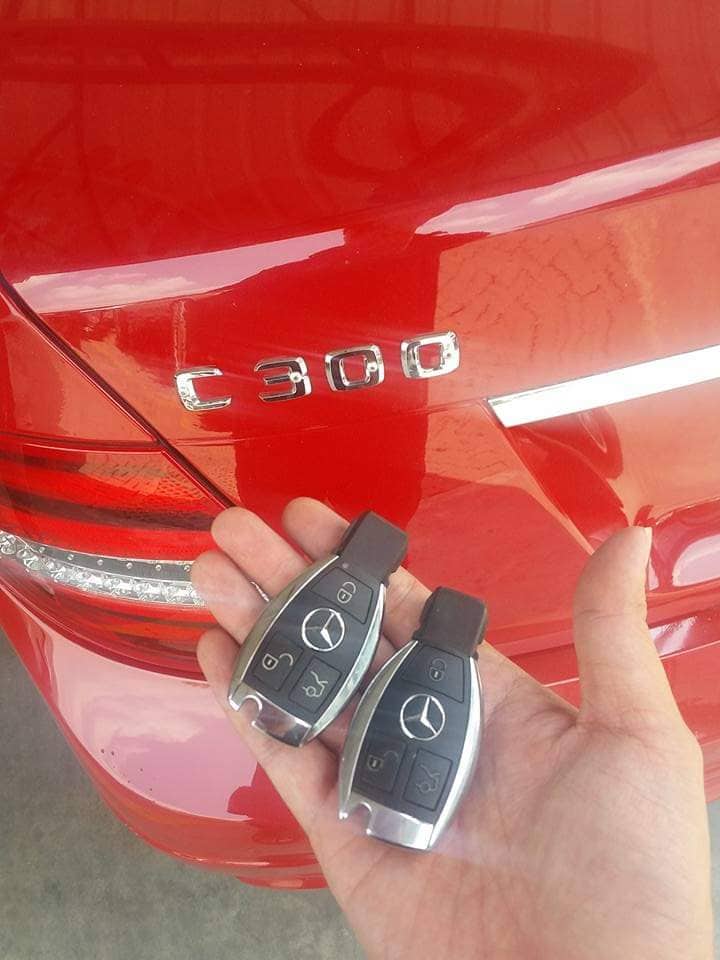 Chìa Khóa Remote Điều khiển Mercedes C300